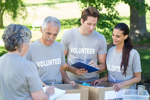 Does Volunteering Benefit Seniors in Tampa Bay, FL