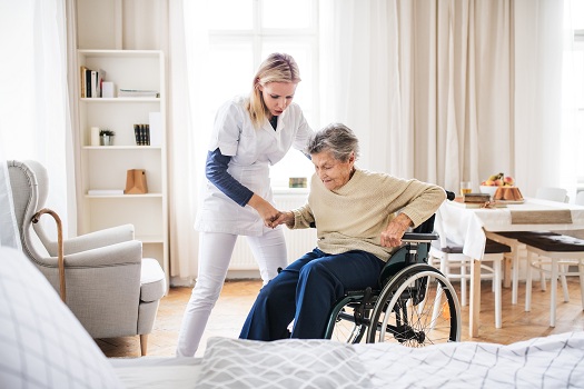 Caring for an Aging Loved One with Mobility Limitations in Tampa Bay, FL