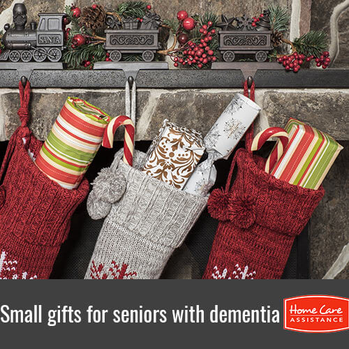 6 Stocking Stuffers to Get for Seniors with Dementia in Tampa Bay, FL